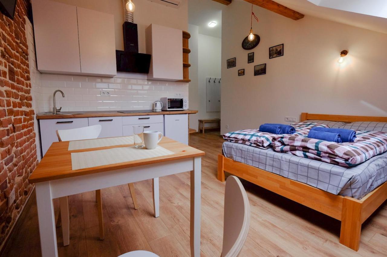 Apartments Galicia ลวีฟ ภายนอก รูปภาพ